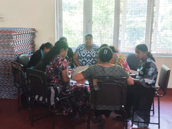 decorative jewelry training program 